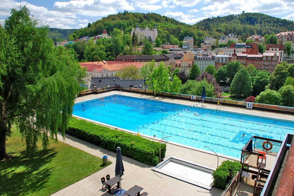 Apartamento Rezidence Certovka Karlovy Vary Exterior foto