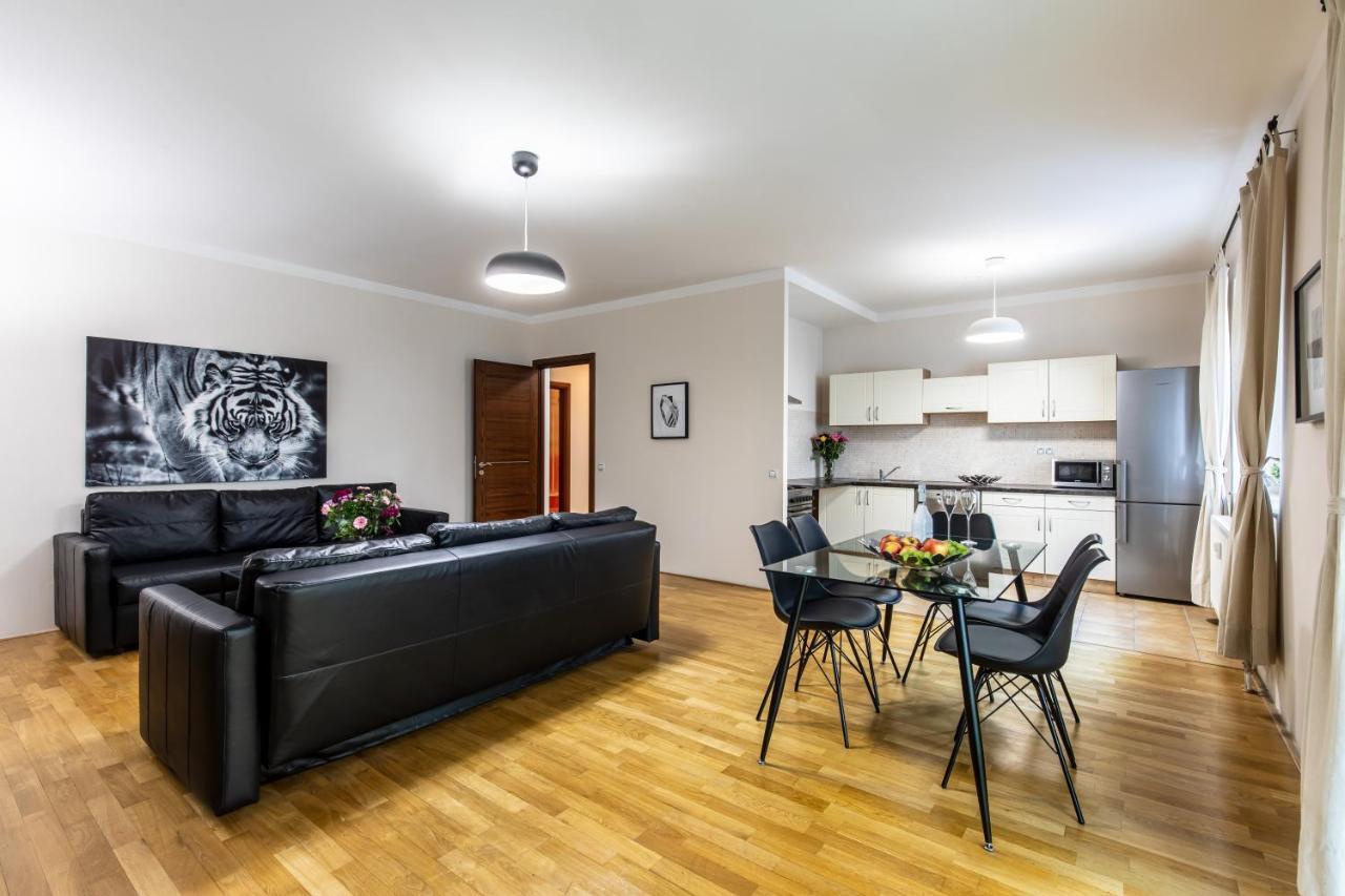 Apartamento Rezidence Certovka Karlovy Vary Exterior foto